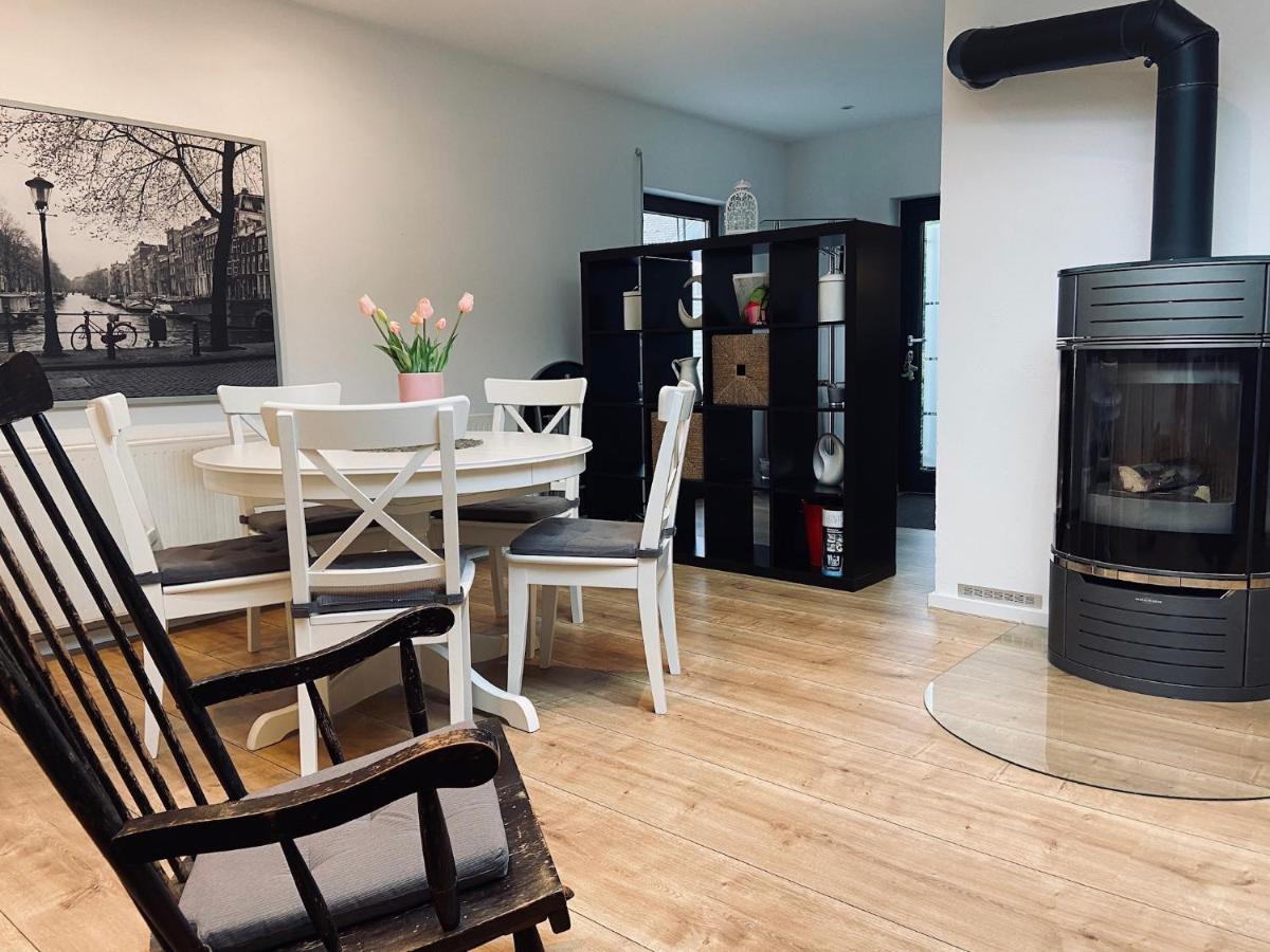 Ferienwohnung Tulpenweg Mit Kaminofen 海格尔 外观 照片